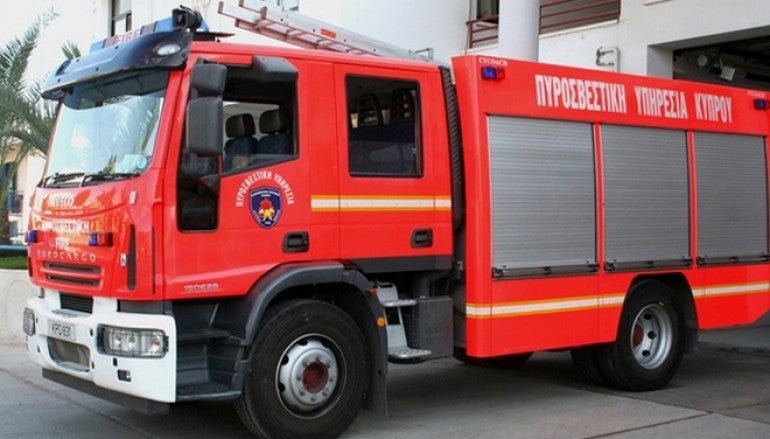 Έρχεται βοήθεια από την Κύπρο για τις πυρκαγιές: 60 άντρες και έξι οχήματα